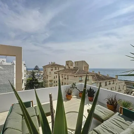 Mbb53 - Beachfront Penthouse With Sea Views Estepona